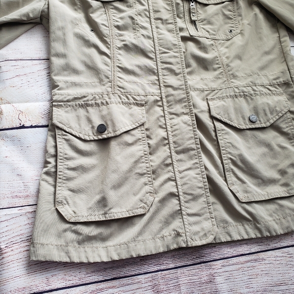 Eddie Bauer Khaki Windbreaker Jacket, Size Small - Picture 3 of 16